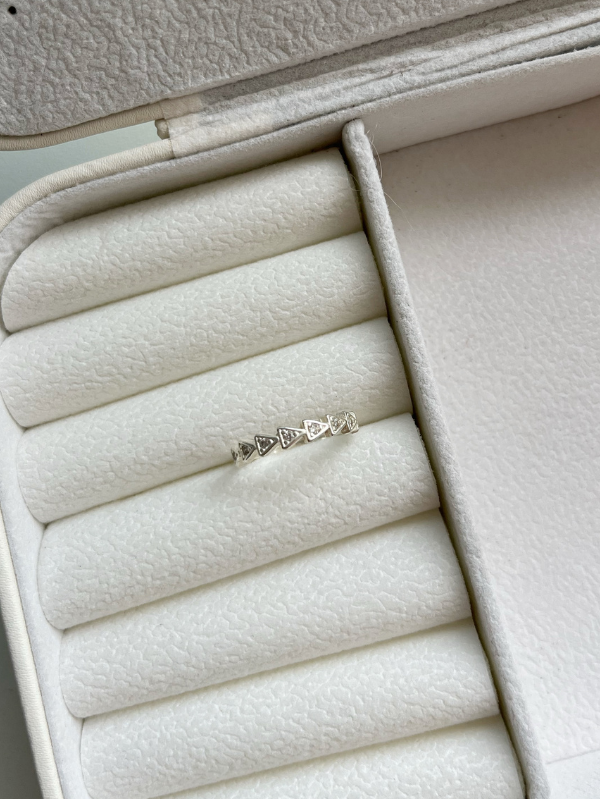 Anel de Prata Triângulos