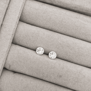 Brinco de Prata Zircônia Embutida 6mm