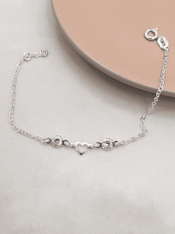 Pulseira de Prata Coração com Zircônias Brancas